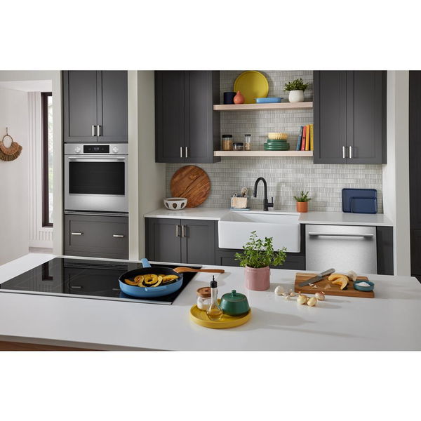 30" Smart Electric Single Wall Oven With Assisted Cooking Modes - Printshield Finish
