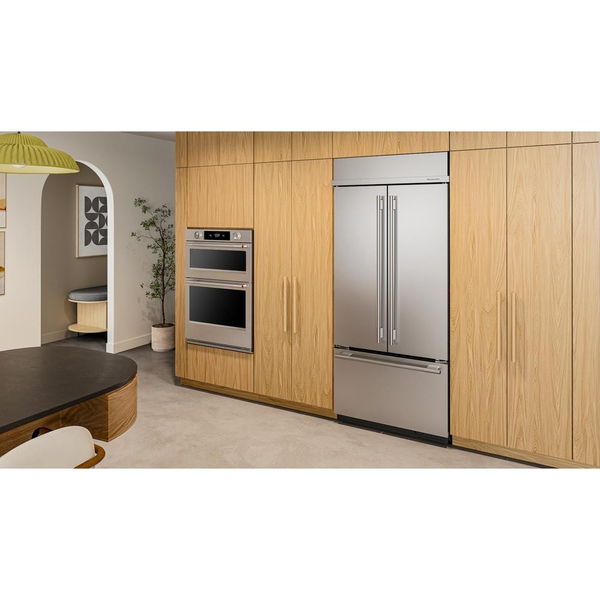 20.8 Cu. Ft. 36" Built-In French Door Bottom Mount Refrigerator With Platinum Interior
