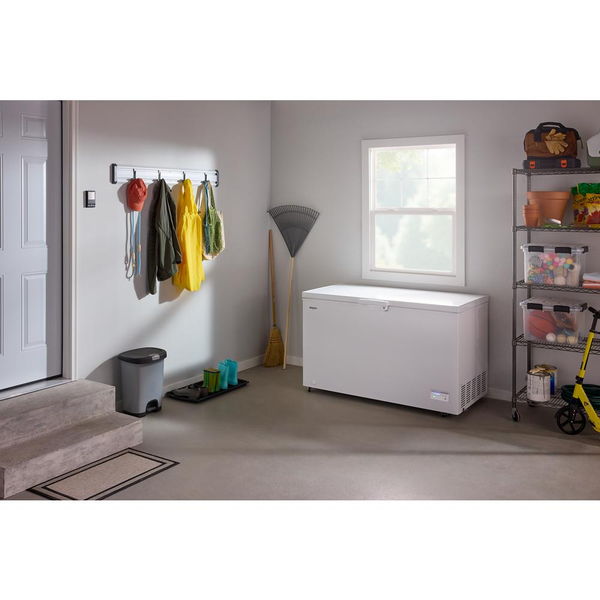 Whirlpool 16 Cu. Ft. Convertible Freezer-To-Fridge Chest Freezer With 3 Storage Baskets