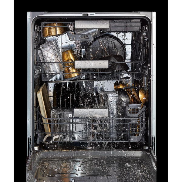 24" Rise Fully Integrated Dishwasher With 3rd Level Rack With Wash