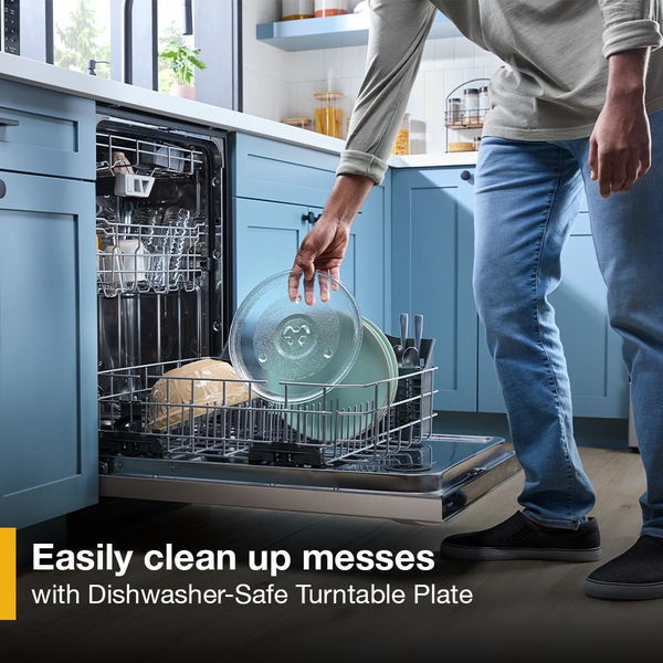 0.7 Cu. Ft. White Countertop Microwave With Steam Clean - 700 Watt