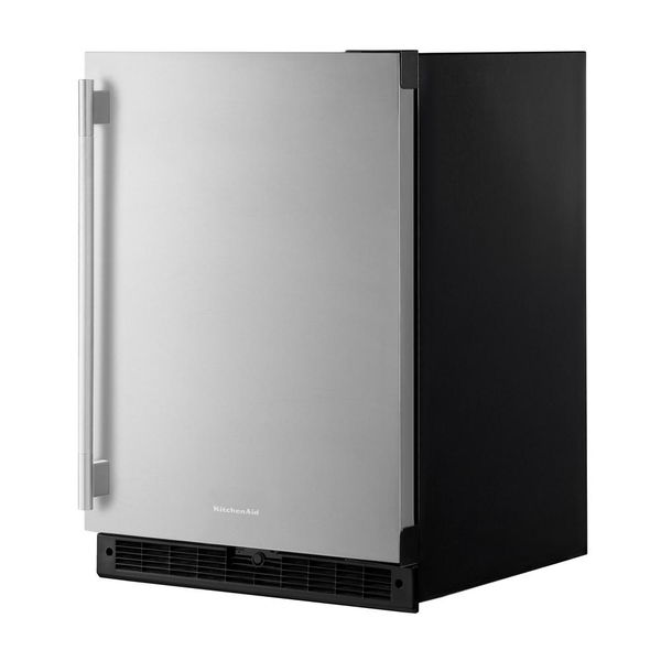 24" Undercounter Refrigerator With Stainless Steel Door - Black Cabinet / Stainless Doors