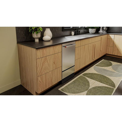 18'' Automatic Ice Maker - PrintShield Stainless Finish