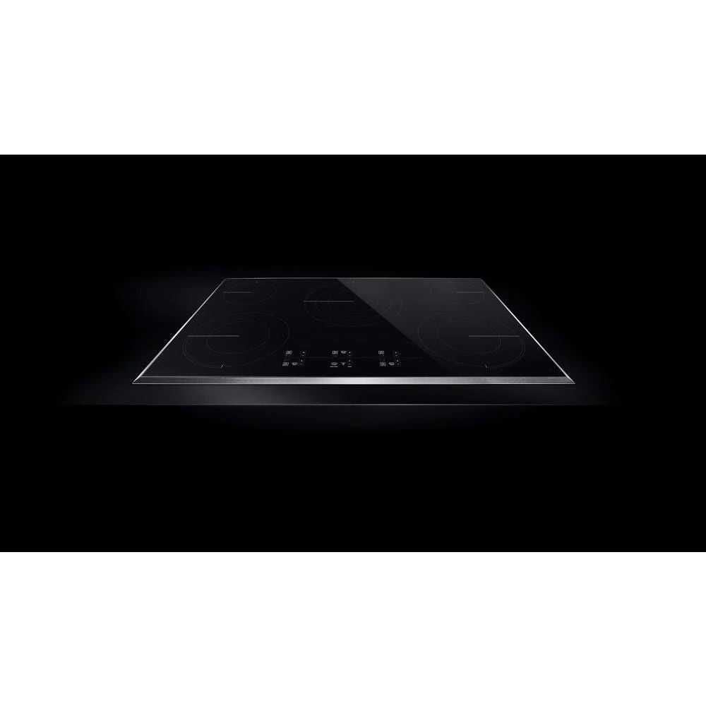 Lustre 30" Electric Radiant Cooktop With Emotive Controls