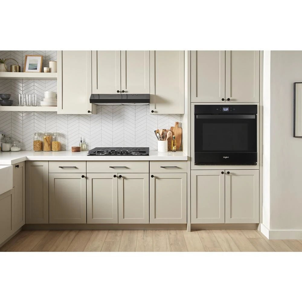 30" Range Hood With Full-Width Grease Filters - Black
