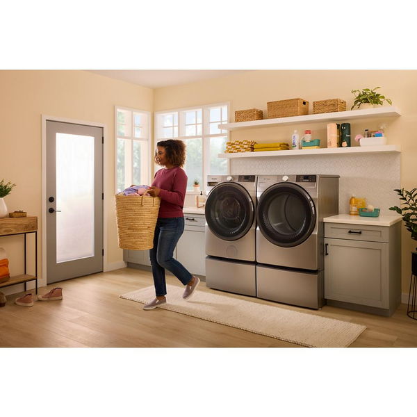 4.5 Cu. Ft. Smart Front Load Energy Star Washer With Freshflow Vent System - Radiant Silver