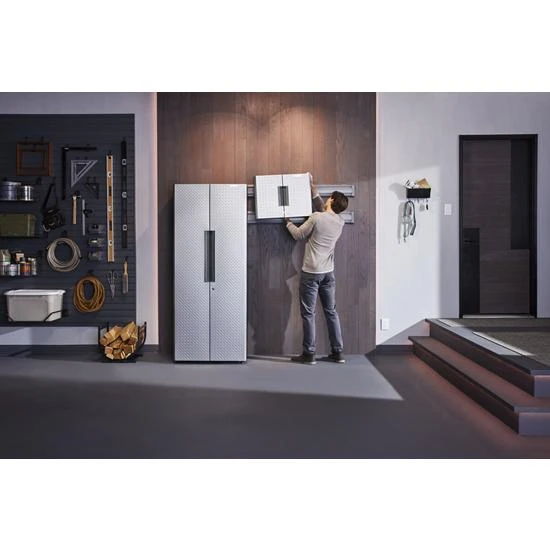 Flex Cabinet System III - Silver Tread