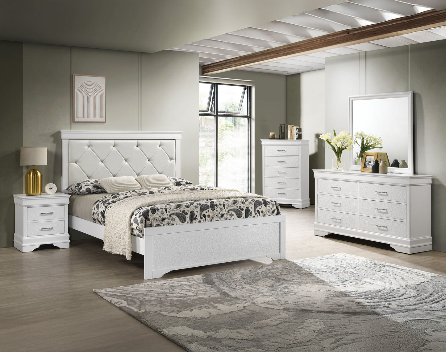Amalia - Chest - White